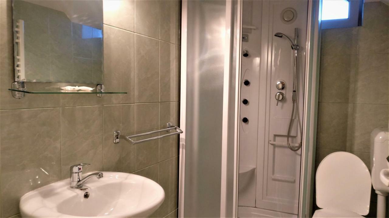Bed and Breakfast Picnic Panzio Lunca de Sus Екстер'єр фото